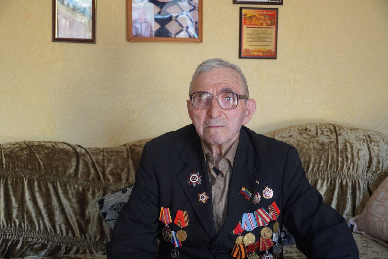 В гостях у ветерана ВОВ  Алиханича Арабова
