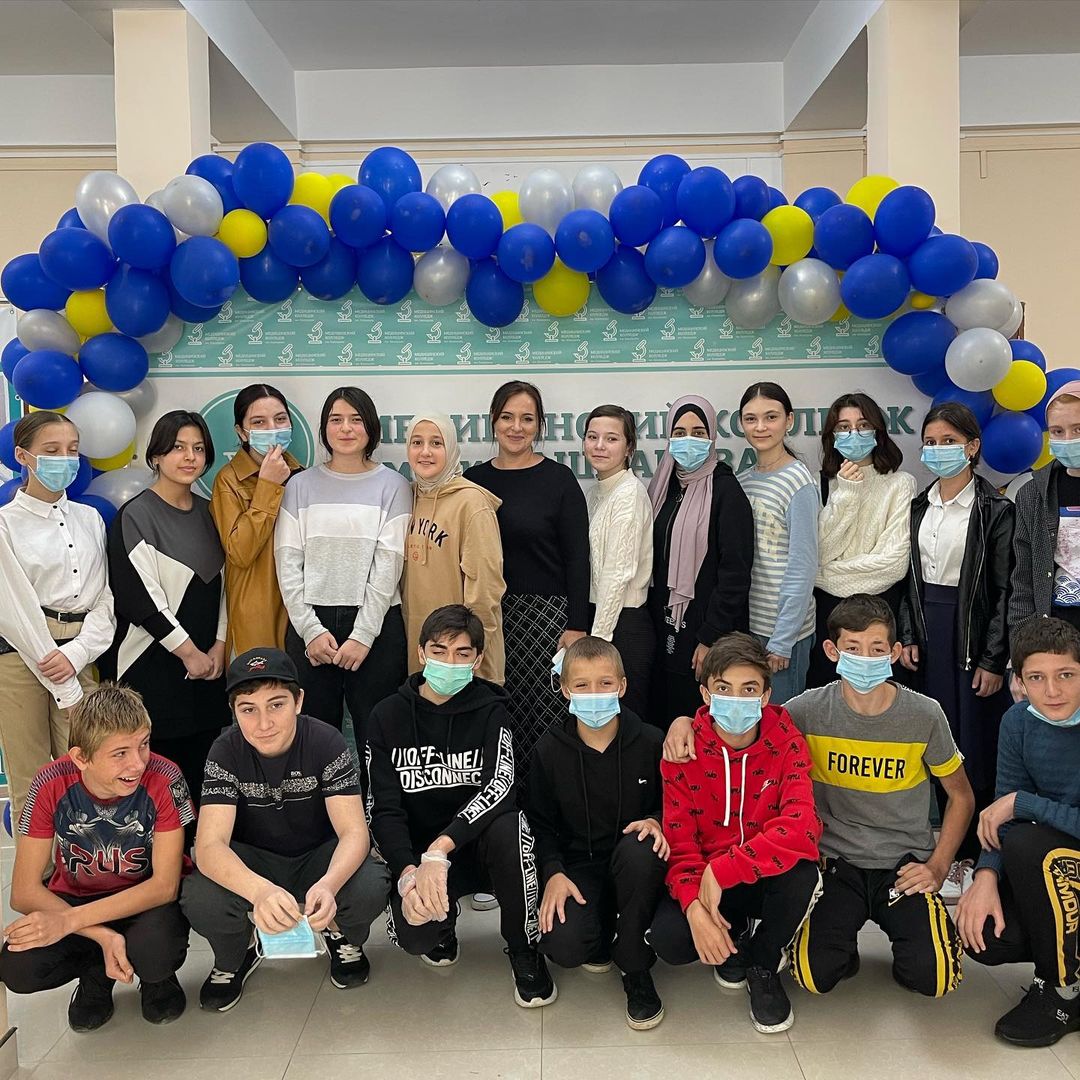 В рамках профориентационной работы школьники посетили МК им. Башларова.