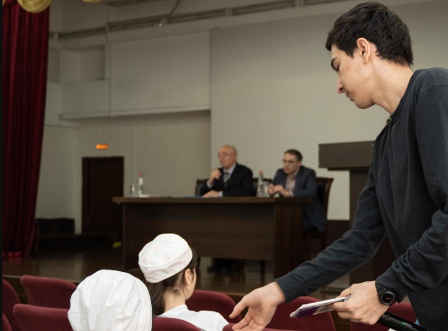 «ВИЧ инфекция», «Коронавирусная инфекция»