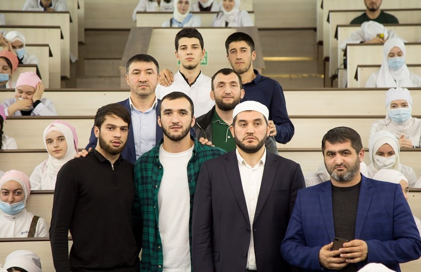 Встреча с именитыми дагестанскими спортсменами.