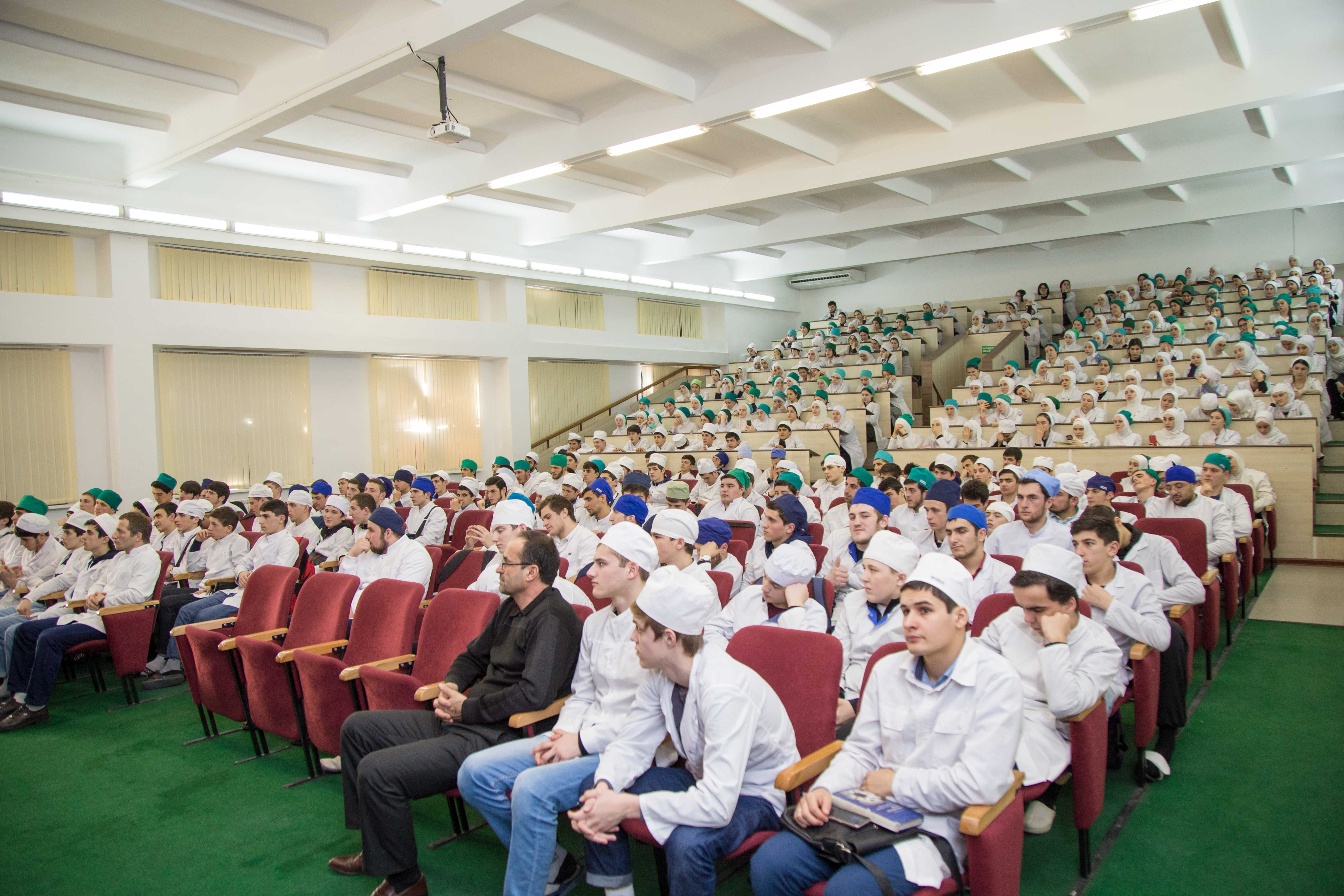 эмблема колледжа башларова махачкала. мед колледж мкиб махачкала.