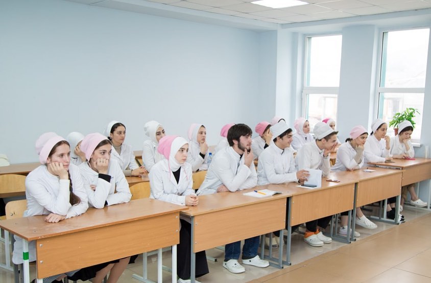 «Взаимодействие с трудными подростками»